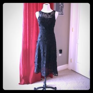 Stunning Cocktail Dress with Gorgeous detail.